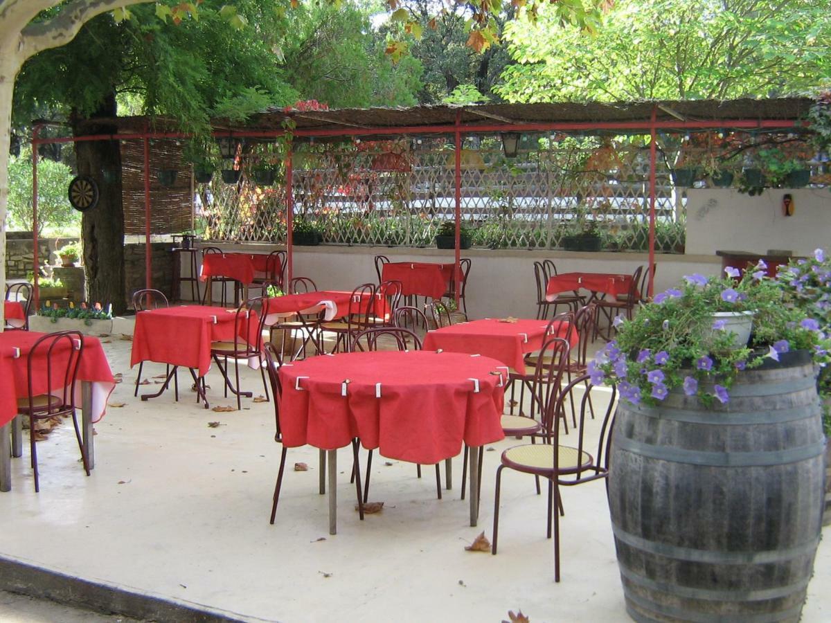 Auberge Des Garrigues Nîmes Kültér fotó