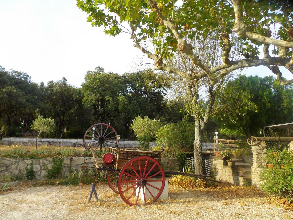 Auberge Des Garrigues Nîmes Kültér fotó
