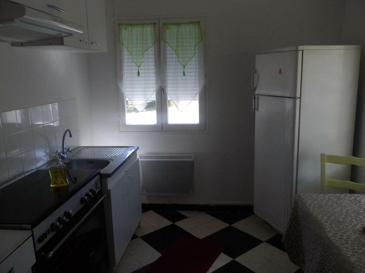 Auberge Des Garrigues Nîmes Kültér fotó